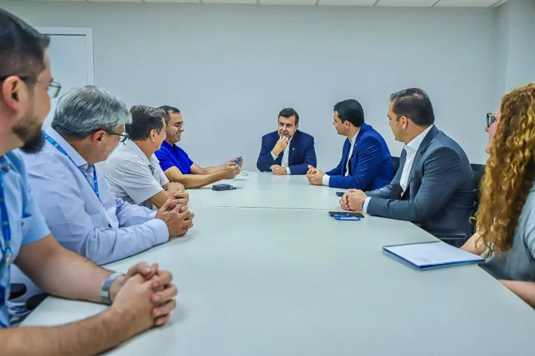Mateus Assayag recebe apoio da Embratur para divulgar Parintins nas feiras de turismo internacionais