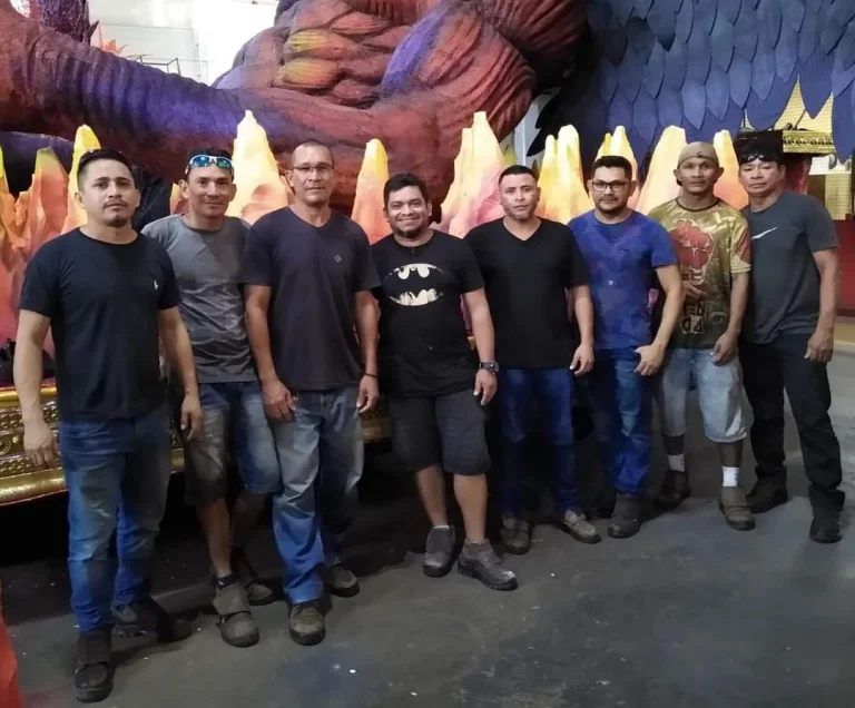 Melhor escultor do RJ, Algles Ferreira é campeão com a Imperatriz Leopoldinense