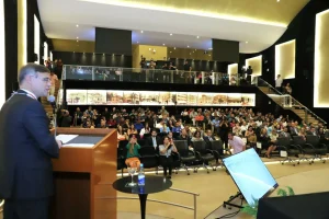 Ministros Do Stf E Stj Debatem Desenvolvimento Sustentável Em Seminário Realizado No Tce Am