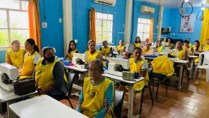 Mulheres apostam no empreendedorismo nos cursos de qualificação profissional no Centro Dona Cota