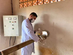 Novos relatórios da Cosama e FVS-RCP confirmam a permanência do problema de contaminação da água em Parintins