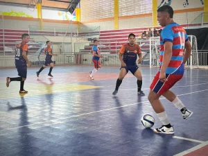 Oito jogos abriram a disputa da 4ª Copa Coopmoto de Futsal