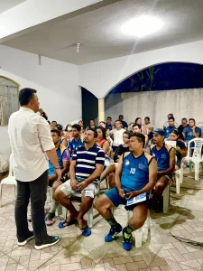 Orsine Junior reforça potencial do turismo com agentes de viagens e moradores da Cidade Nova