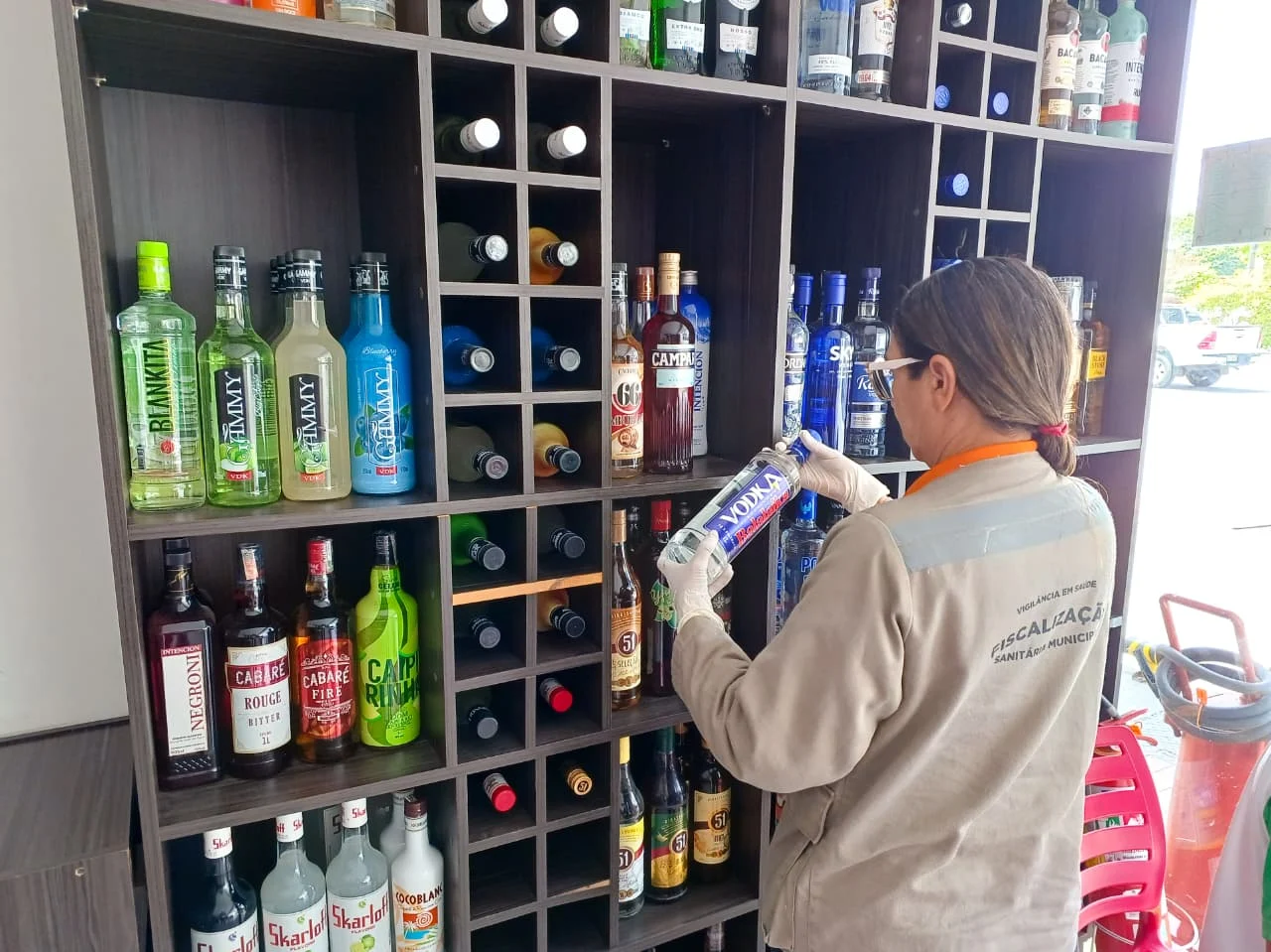 Parintins intensifica fiscalização sanitária em bares e locais de venda de bebidas 8 Parintins intensifica fiscalização sanitária em bares e locais de venda de bebidas
