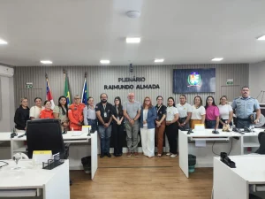 Câmara De Parintins Lança Projeto Para Fortalecer Rede De Apoio às Escolas