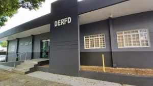 PC-AM prende homem que se passava por servidor da Sefaz e da Receita Federal para aplicar golpes