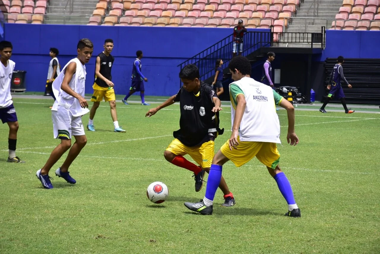 Pelci faz seletiva com 493 atletas para o Amazonas Futebol Clube 5 Pelci faz seletiva com 493 atletas para o Amazonas Futebol Clube