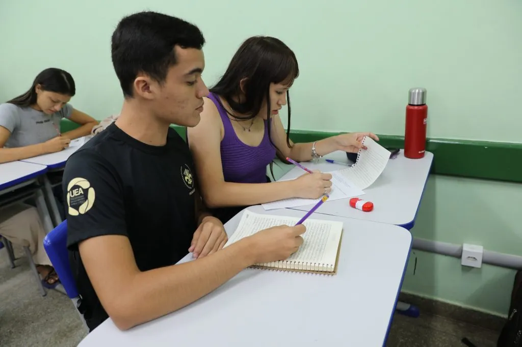 Pré-vestibular presencial da UEA: AprovENS divulga inscrições para 101 vagas em turmas macro 1 Pré-vestibular presencial da UEA: AprovENS divulga inscrições para 101 vagas em turmas macro