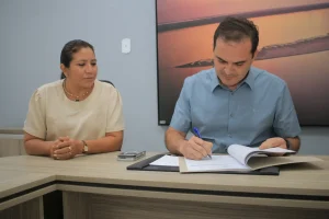 Prefeito Mateus Assayag Anuncia Abono Aos Profissionais Da Educação Do Exercício 2024