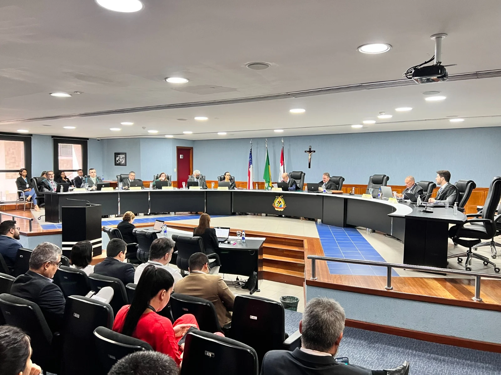 Presidente do SAAE de Rio Preto da Eva é multado em R$ 328,9 mil pelo TCE-AM 19 Presidente do SAAE de Rio Preto da Eva é multado em R$ 328,9 mil pelo TCE-AM