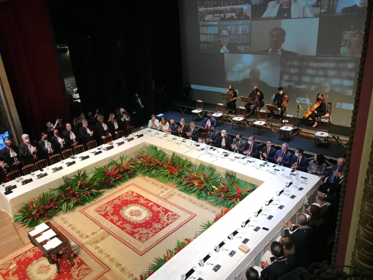 Presidente E Conselheiros Do Tce Am Participam De Posse Da Nova Diretoria Do Tj Am
