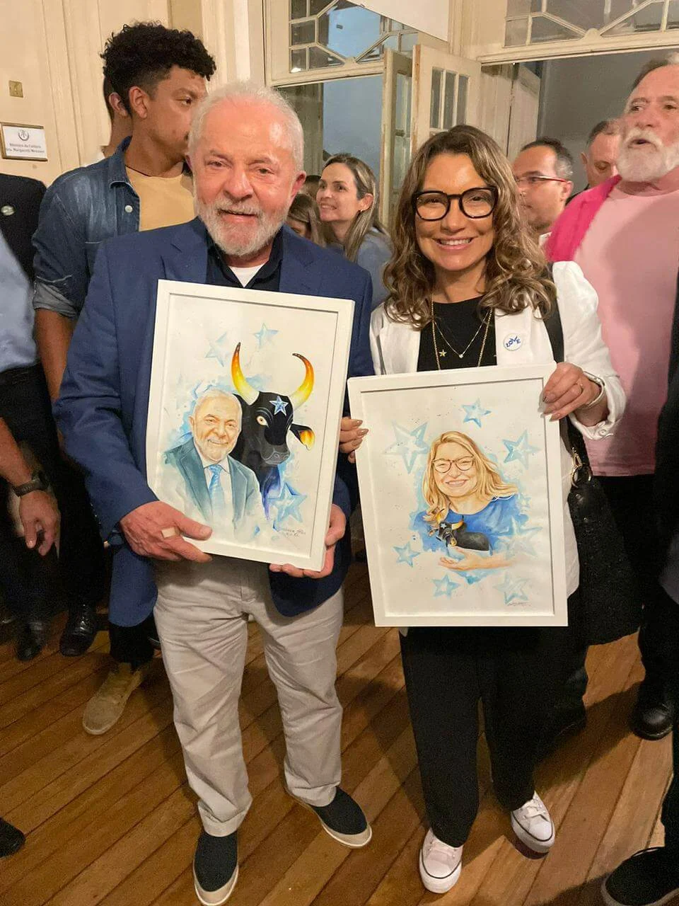 Presidente Lula, Primeira Dama Janja E Ministra Margareth Menezes Recebem Obras De Artistas Do Caprichoso