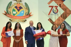 Promovendo Educação E Cultura, Tce Am Premia Estudantes Da Rede Pública Em Comemoração Aos 73 Anos Da Corte