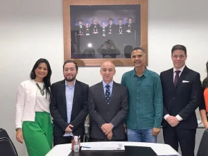 Quatro Novos Servidores Aprovados Em Concurso Público Tomam Posse No Tce Am