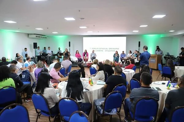 Rede estadual de ensino participa de Fórum da União dos Dirigentes Municipais de Educação do Amazonas 2 Rede estadual de ensino participa de Fórum da União dos Dirigentes Municipais de Educação do Amazonas