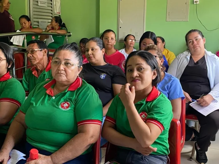 Regionalização da saúde: Equipes da SES-AM percorrem os municípios do médio Amazonas para nova etapa de implementação do PlanificaSUS