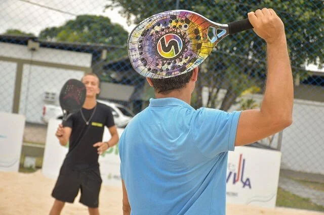 Representando o Amazonas, atletas de beach tennis embarcam para SC em busca de título nacional 2 Representando o Amazonas, atletas de beach tennis embarcam para SC em busca de título nacional