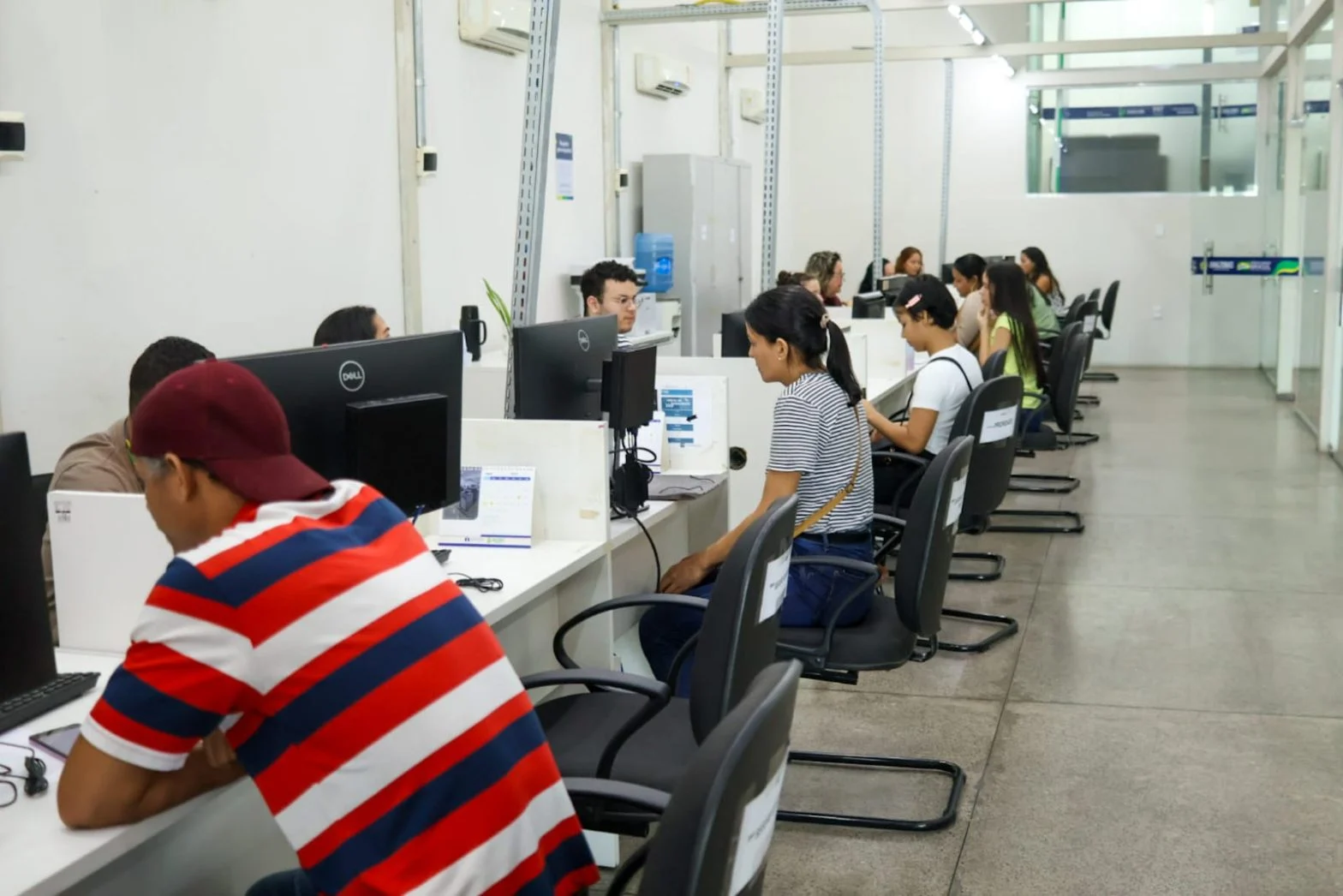 Sine Amazonas divulga 236 vagas de emprego para esta quinta-feira 12 Sine Amazonas divulga 236 vagas de emprego para esta quinta-feira