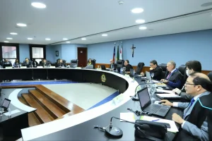 Tce Am Multa Ex Diretor Presidente Da Amazonastur Em Quase R$ 400 Mil