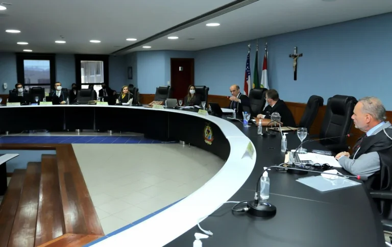 Tce Am Multa Gestores De Empresa De Transportes Urbanos Em Presidente Figueiredo Em Mais De R$105 Mil