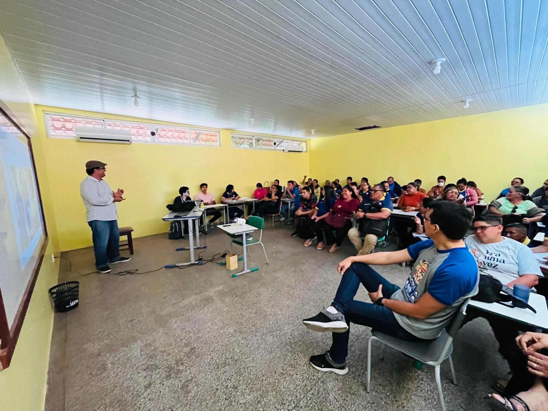 Tecnologia: Prefeitura de Parintins implanta projeto-piloto de inteligência artificial na educação