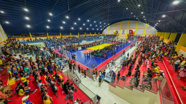 “Vamos fazer um grande evento e contem com apoio da Prefeitura”, afirma Mateus Assayag sobre etapa dos Jogos Escolares do Amazonas, em Parintins