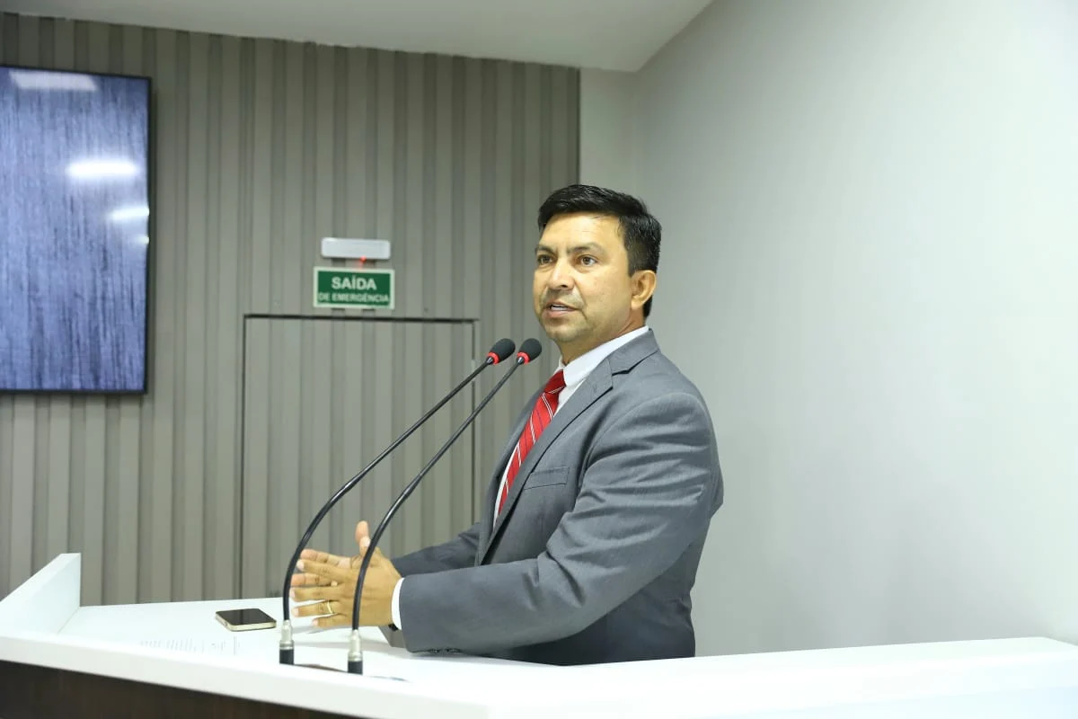 Vereador Telo cobra implantação do Fundo Municipal do Setor Primário e sugere criação do Programa Leite Familiar 10 Vereador Telo cobra implantação do Fundo Municipal do Setor Primário e sugere criação do Programa Leite Familiar