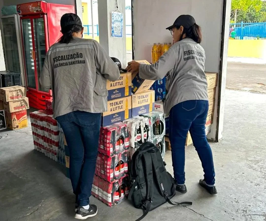 Vigilância Sanitária: Prefeitura de Parintins fiscaliza e apreende produtos impróprios no comércio local